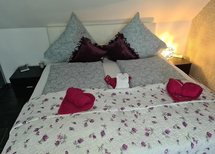 Schoene 3 Апартаменты Обервезель